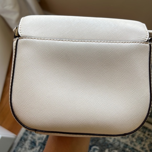 Kate Spade Crossbody purse - Picture 6 of 6